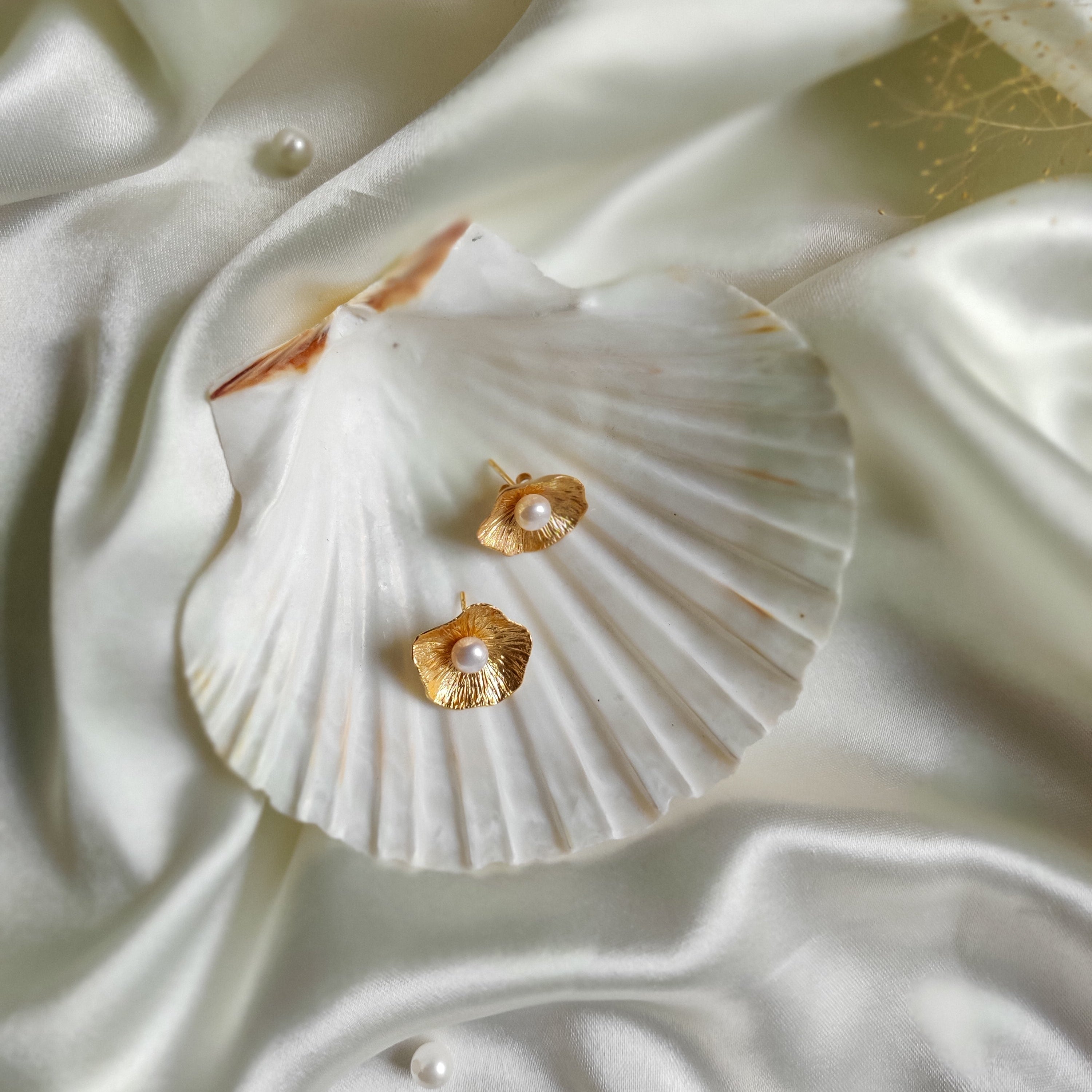 Jashn - Floral Pearl Studs