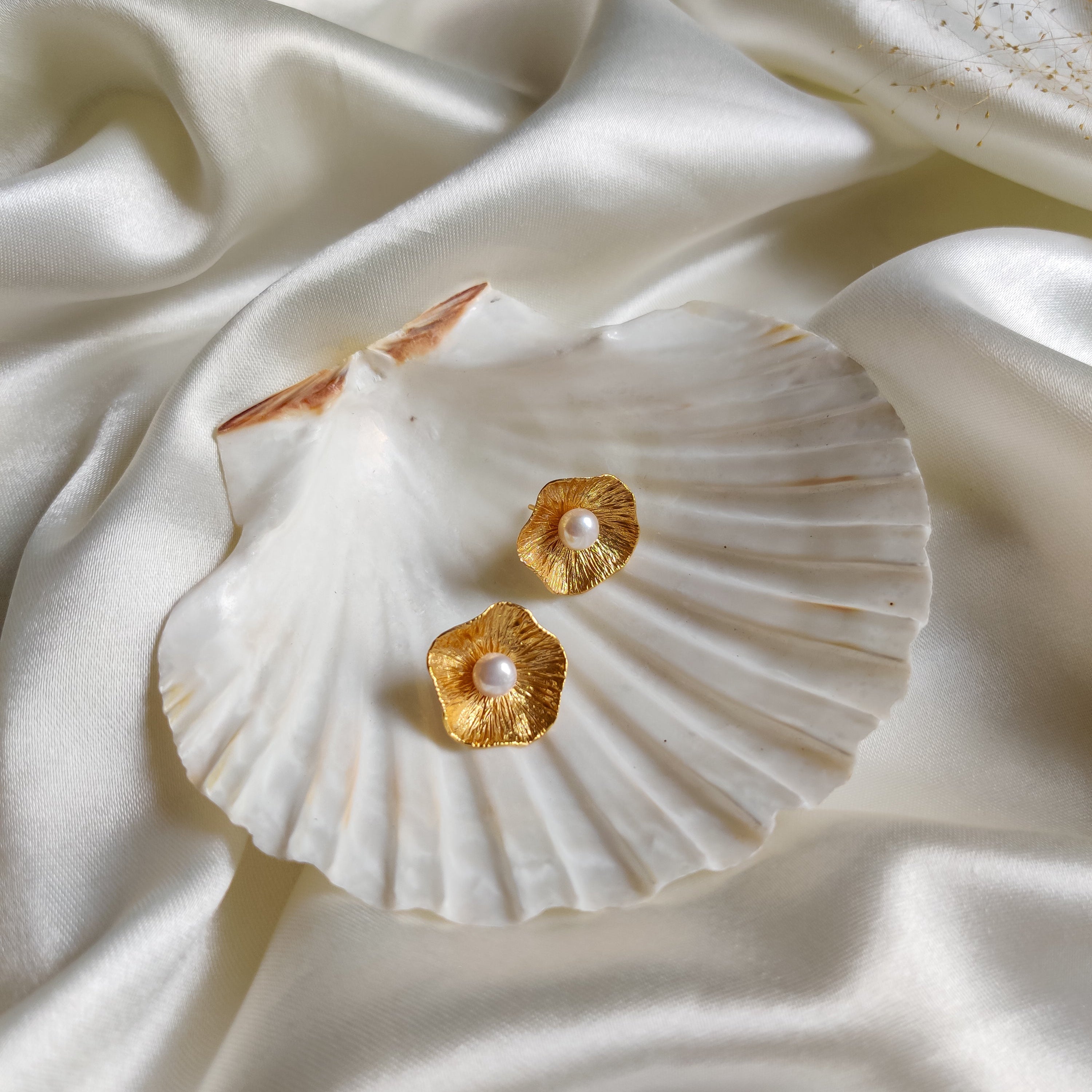 Jashn - Floral Pearl Studs