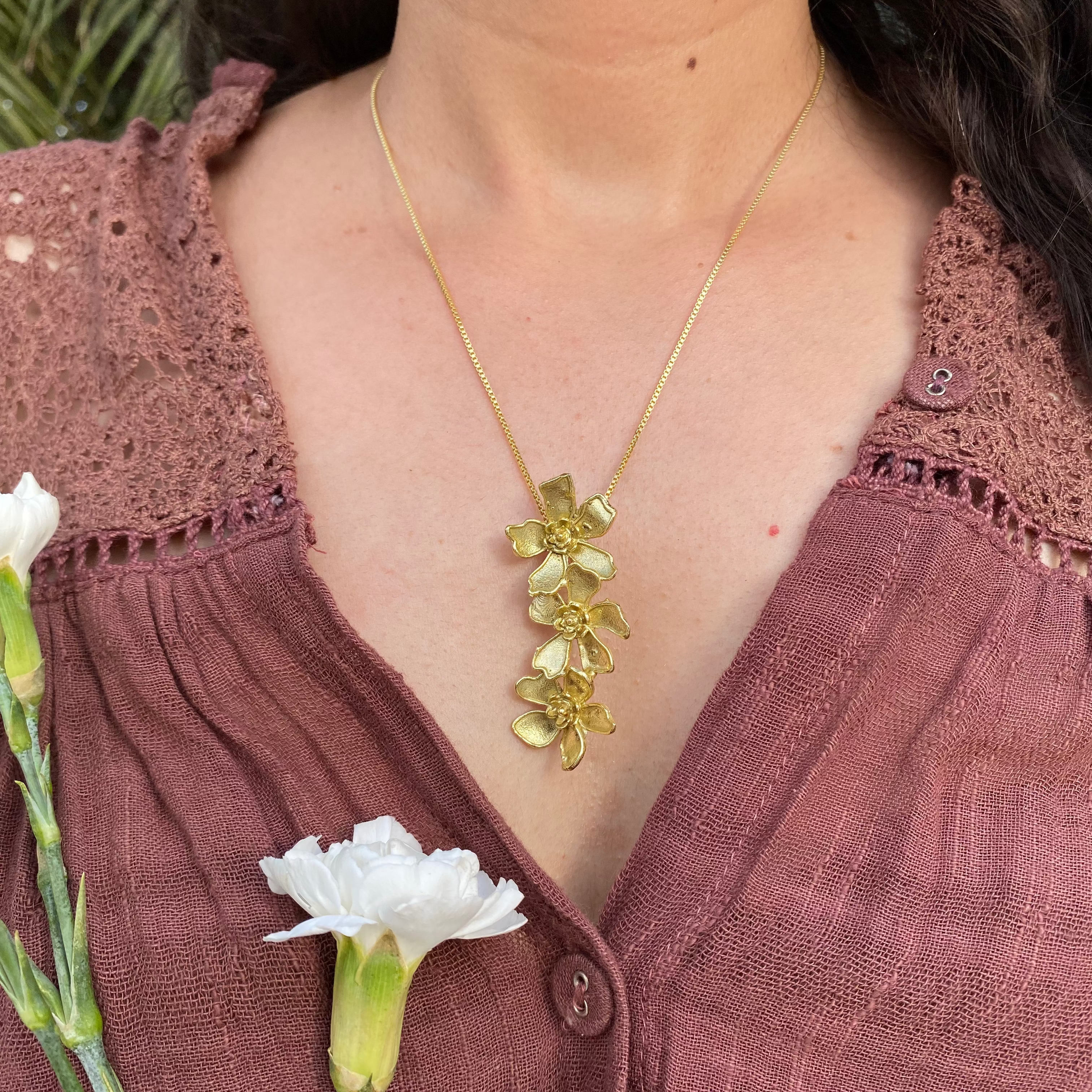 Triple Periwinkle Necklace