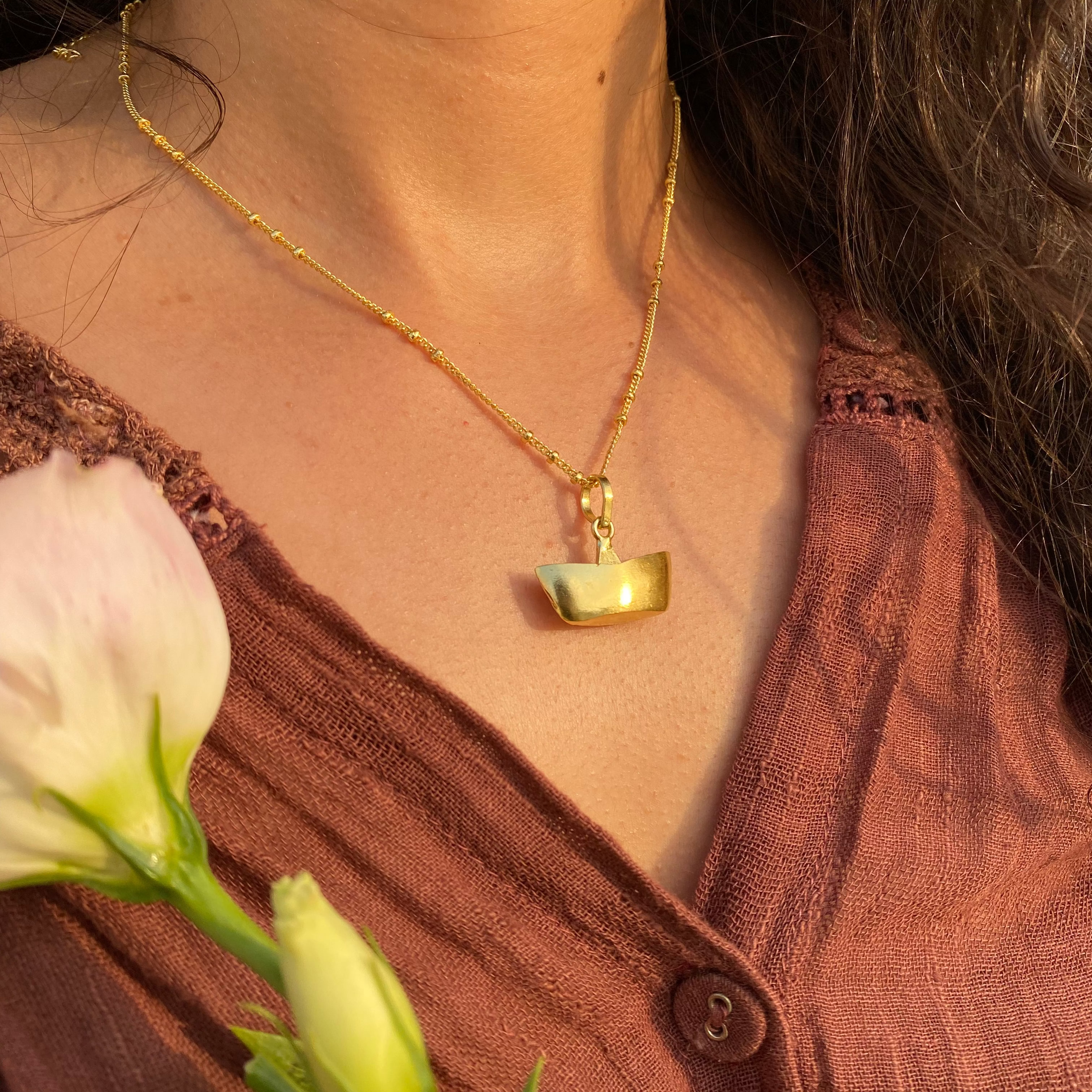 Boat Necklace