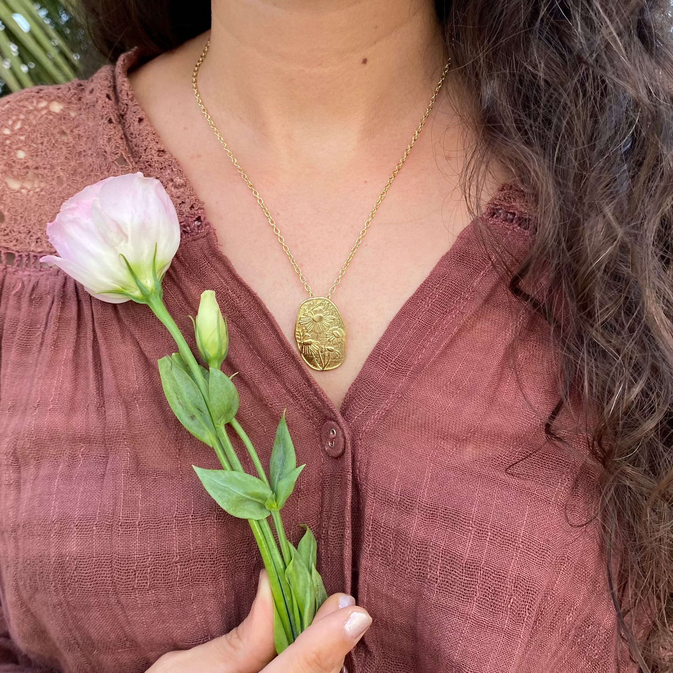 Daisy Stamp Necklace