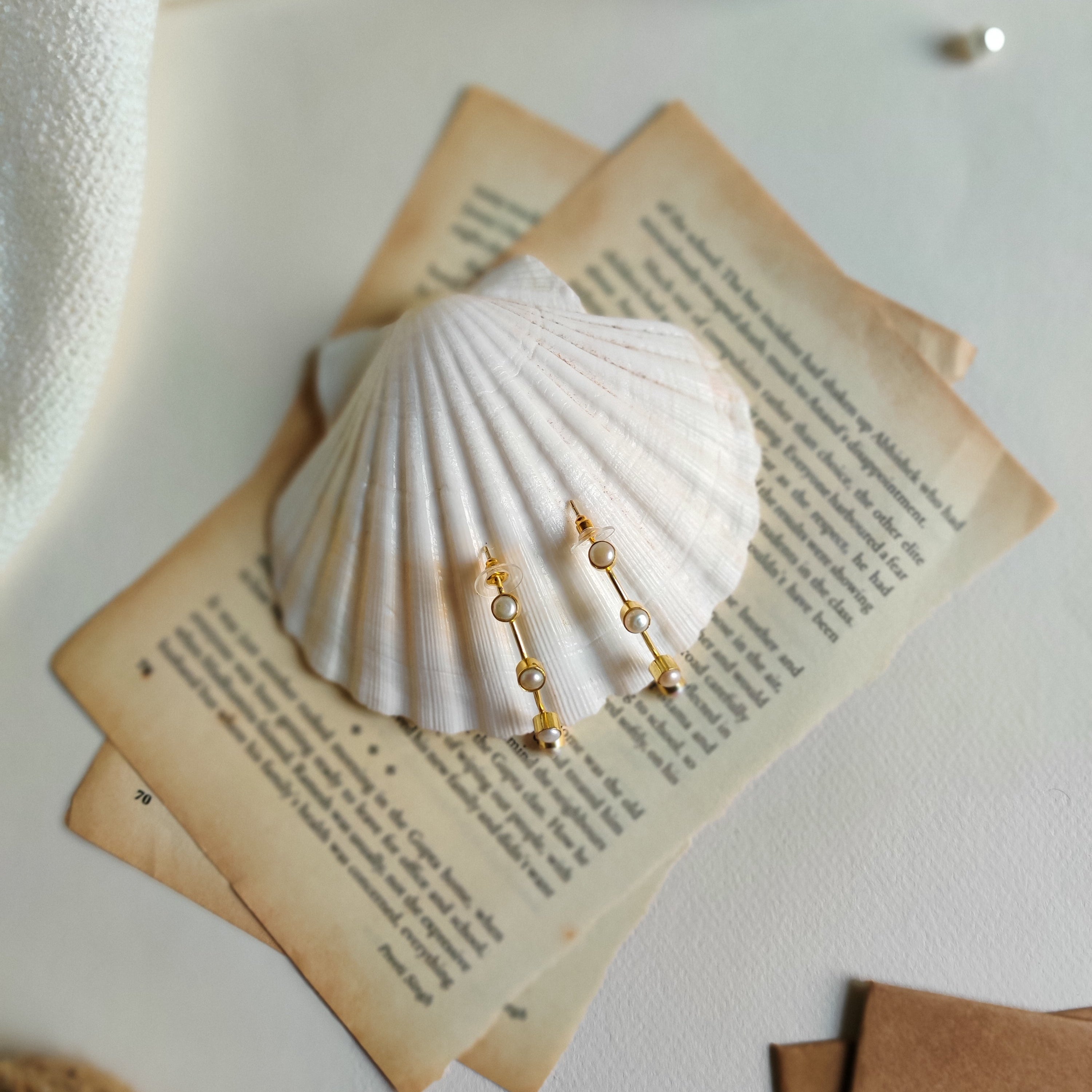 Jashn - Pearl Curved Stick Earrings