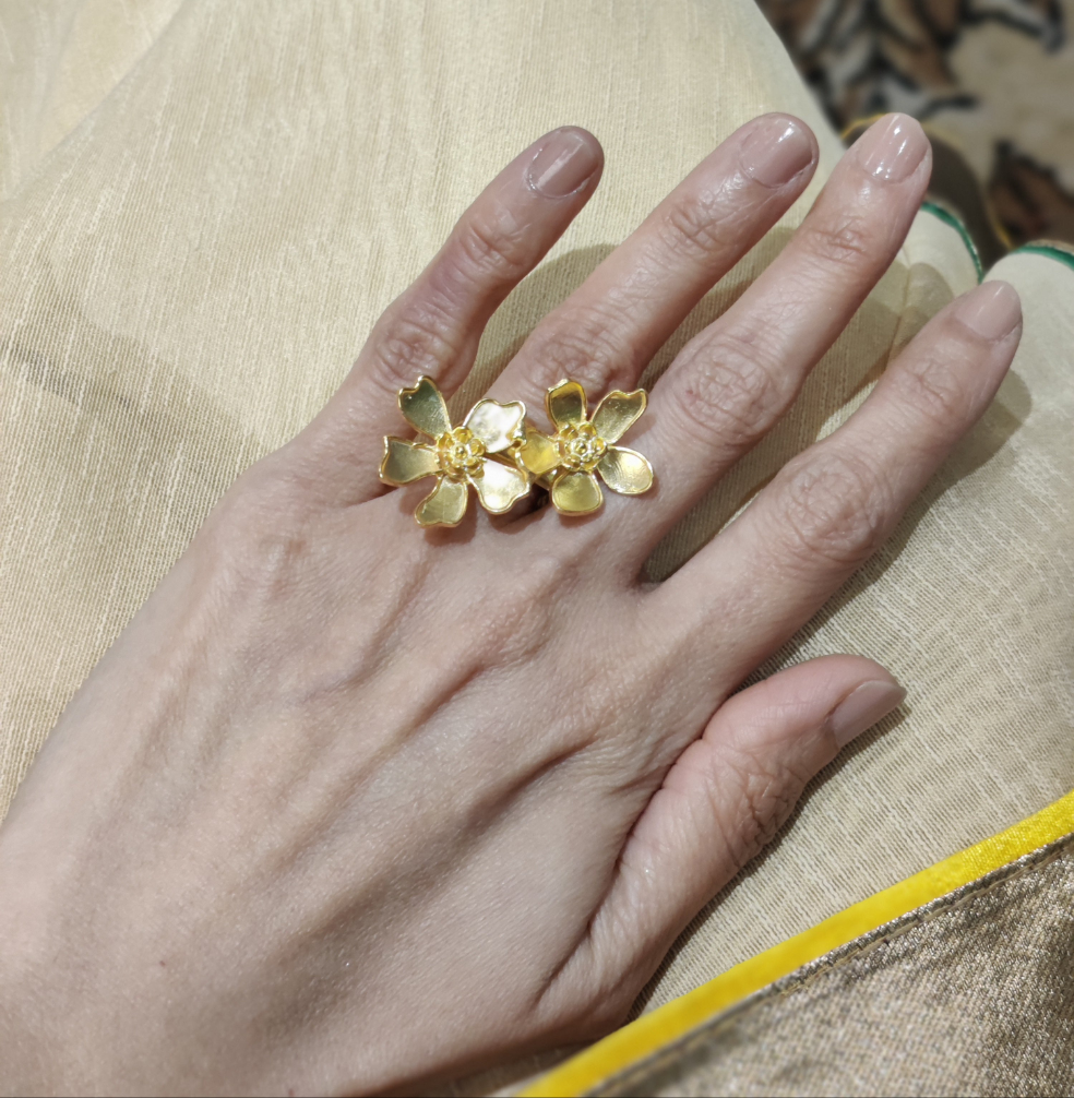 Double Daisy Adjustable Ring