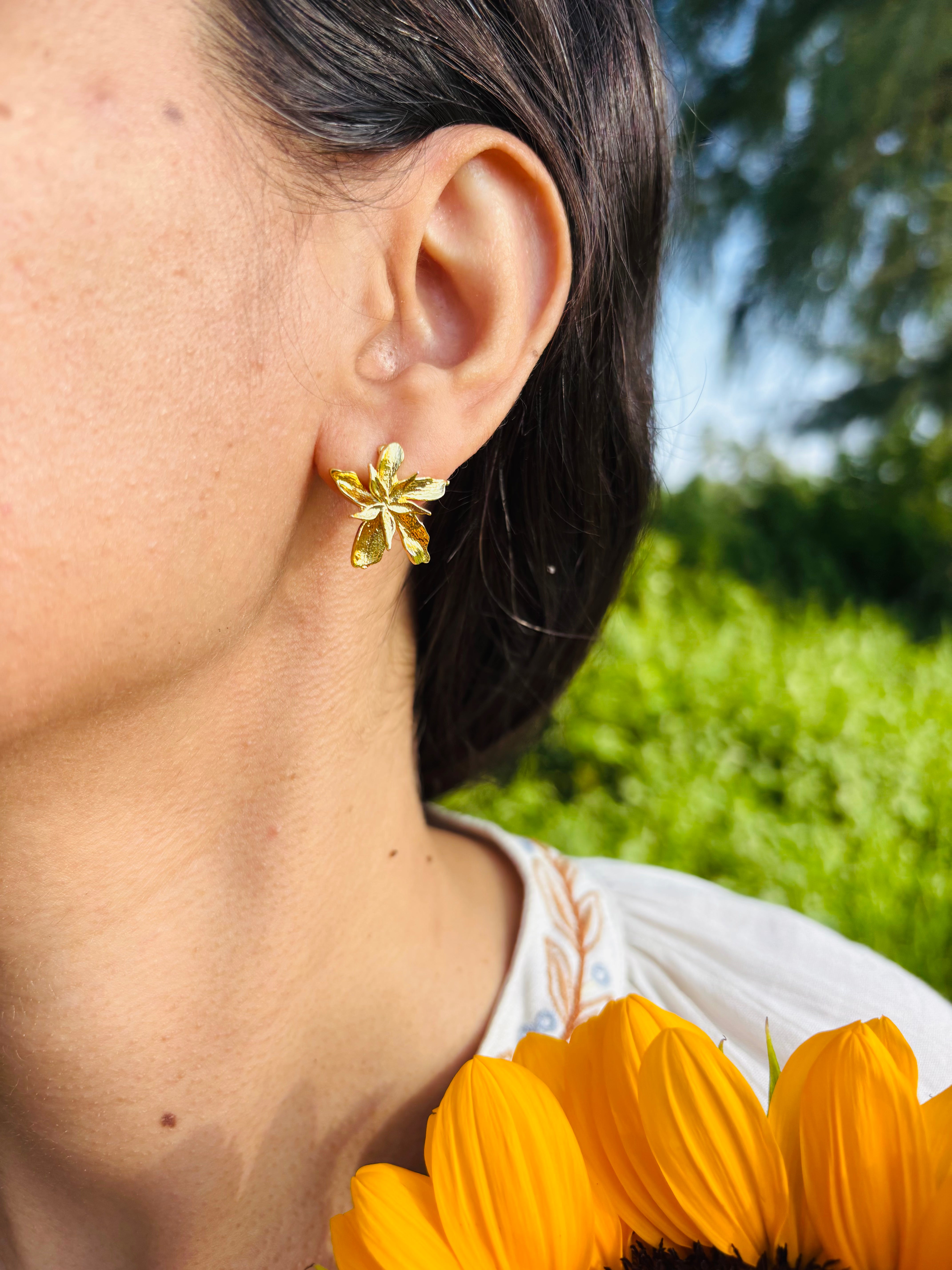 Dainty Floral studs