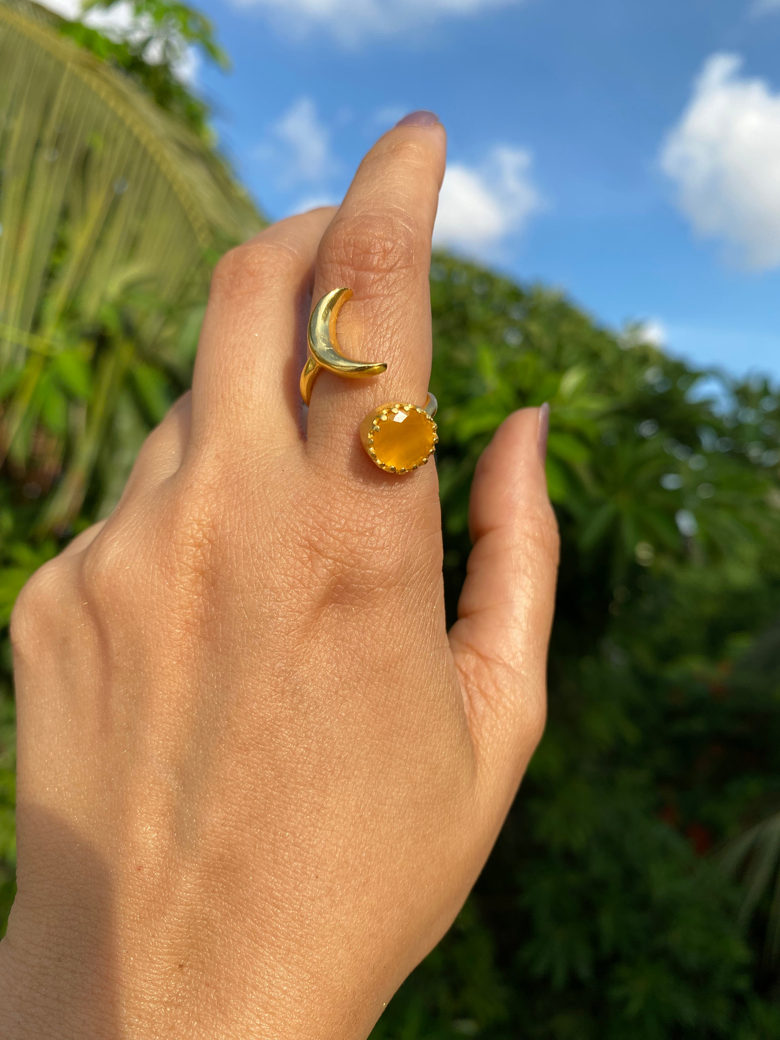 Soluna Adjustable Ring - Yellow