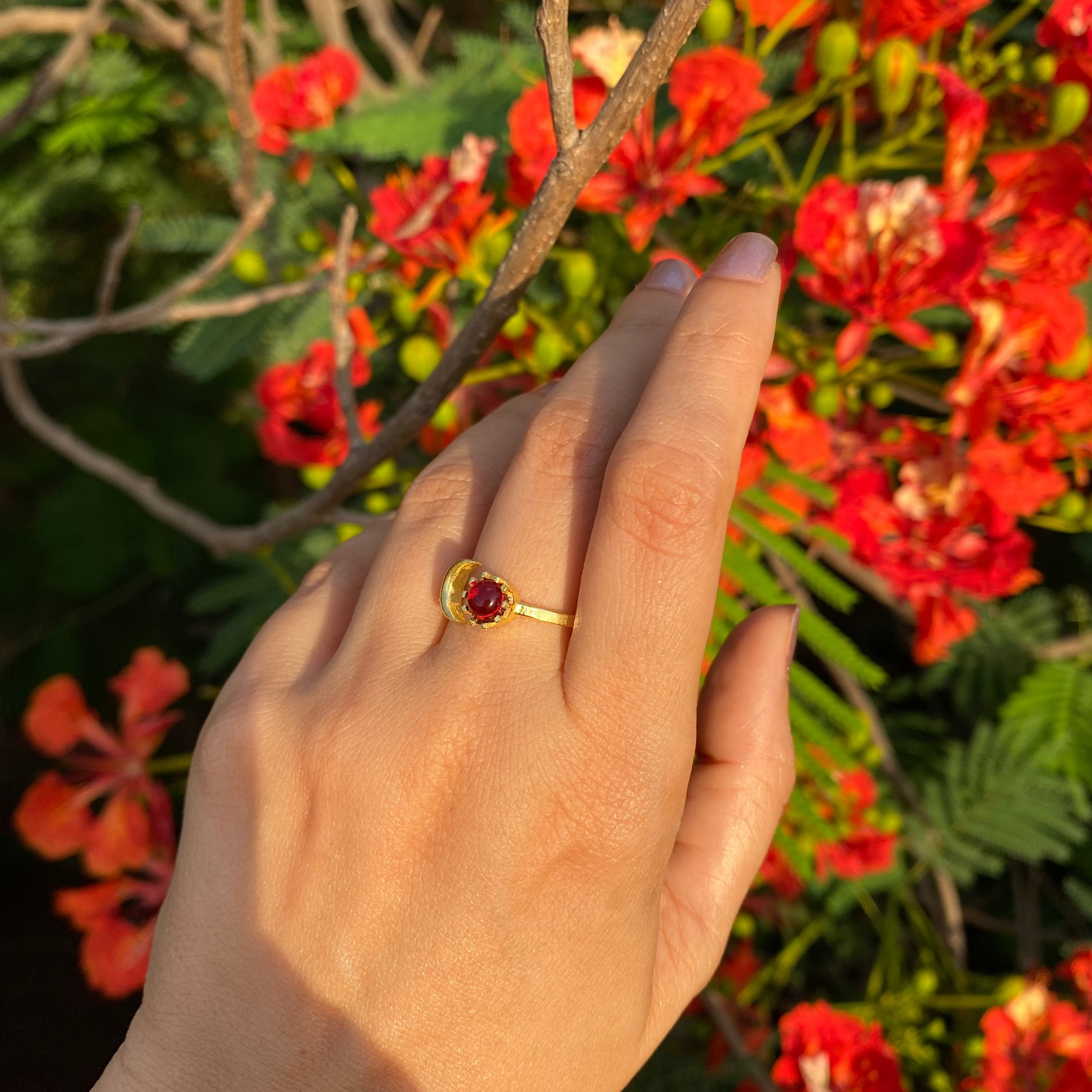 Luna Bloom Adjustable Ring - Dark Pink