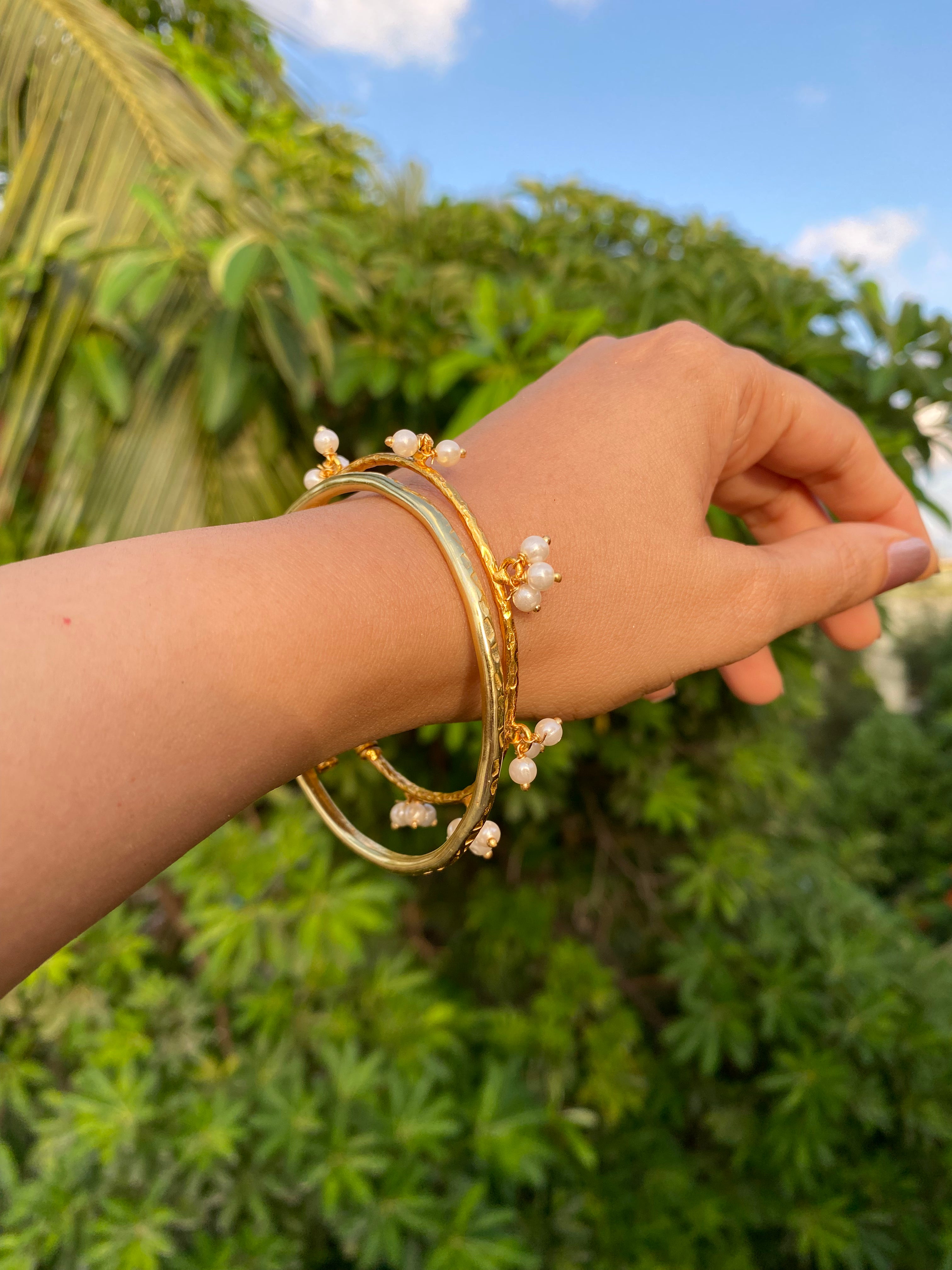 Textured Gold & Pearl Droplet Stack (Set of 2)