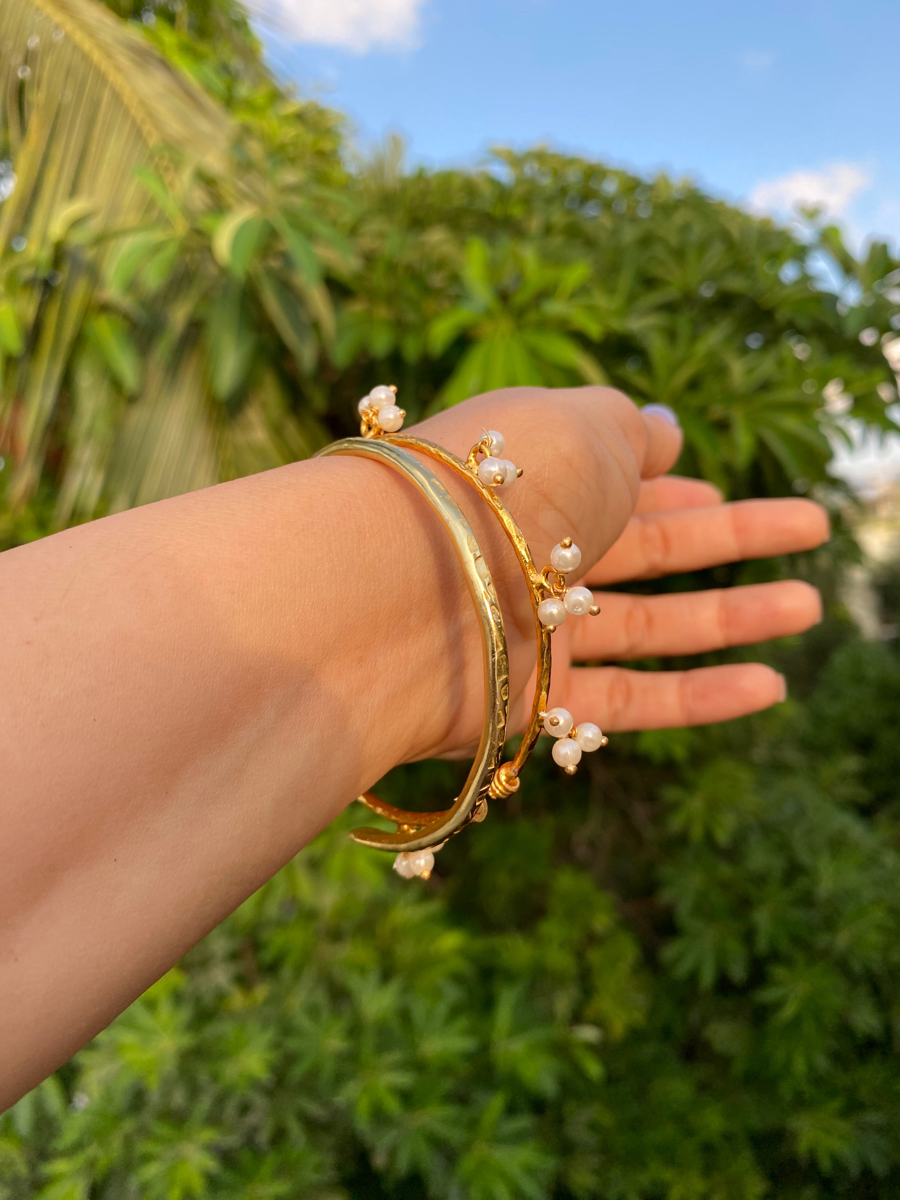 Textured Gold & Pearl Droplet Stack (Set of 2)