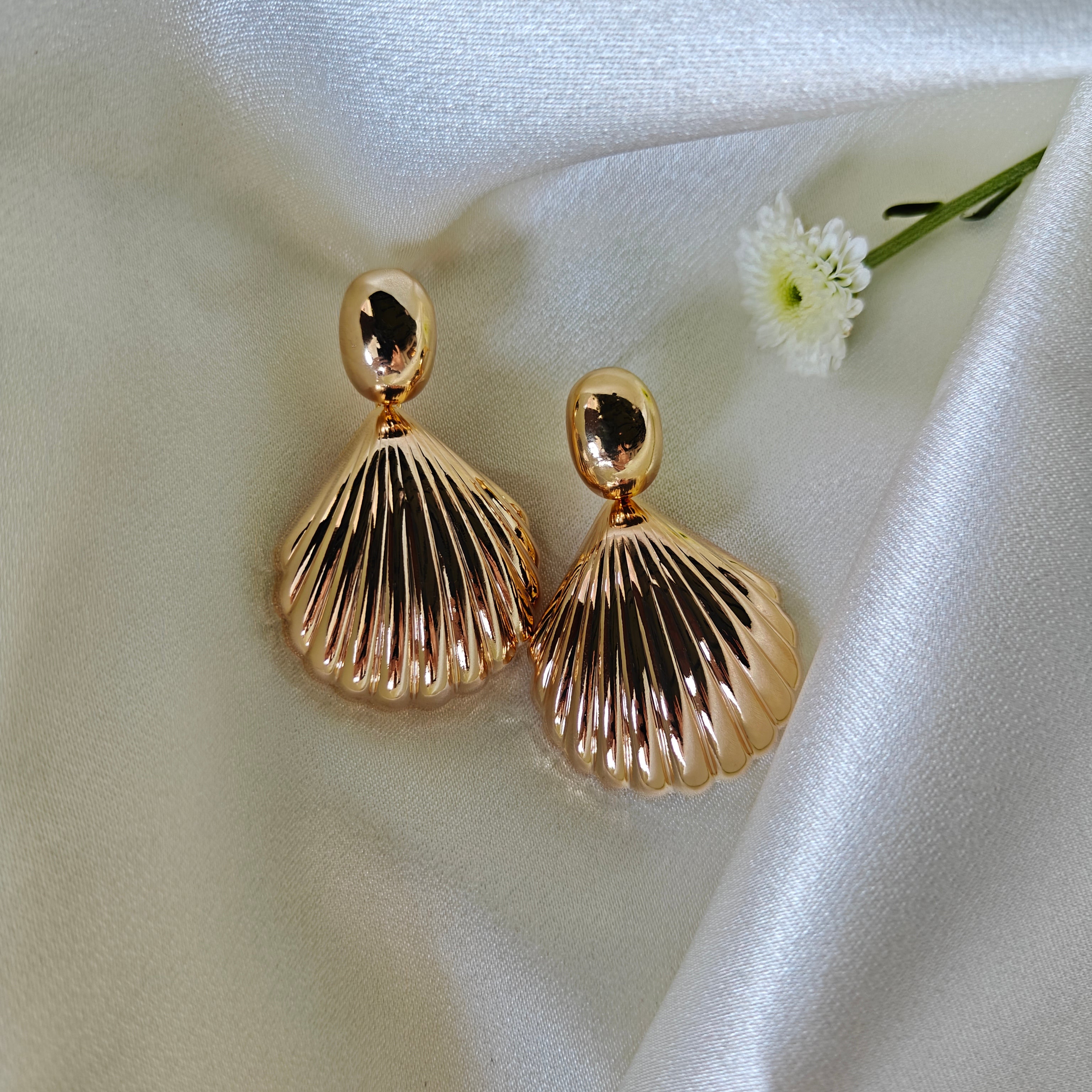 Shell Earrings