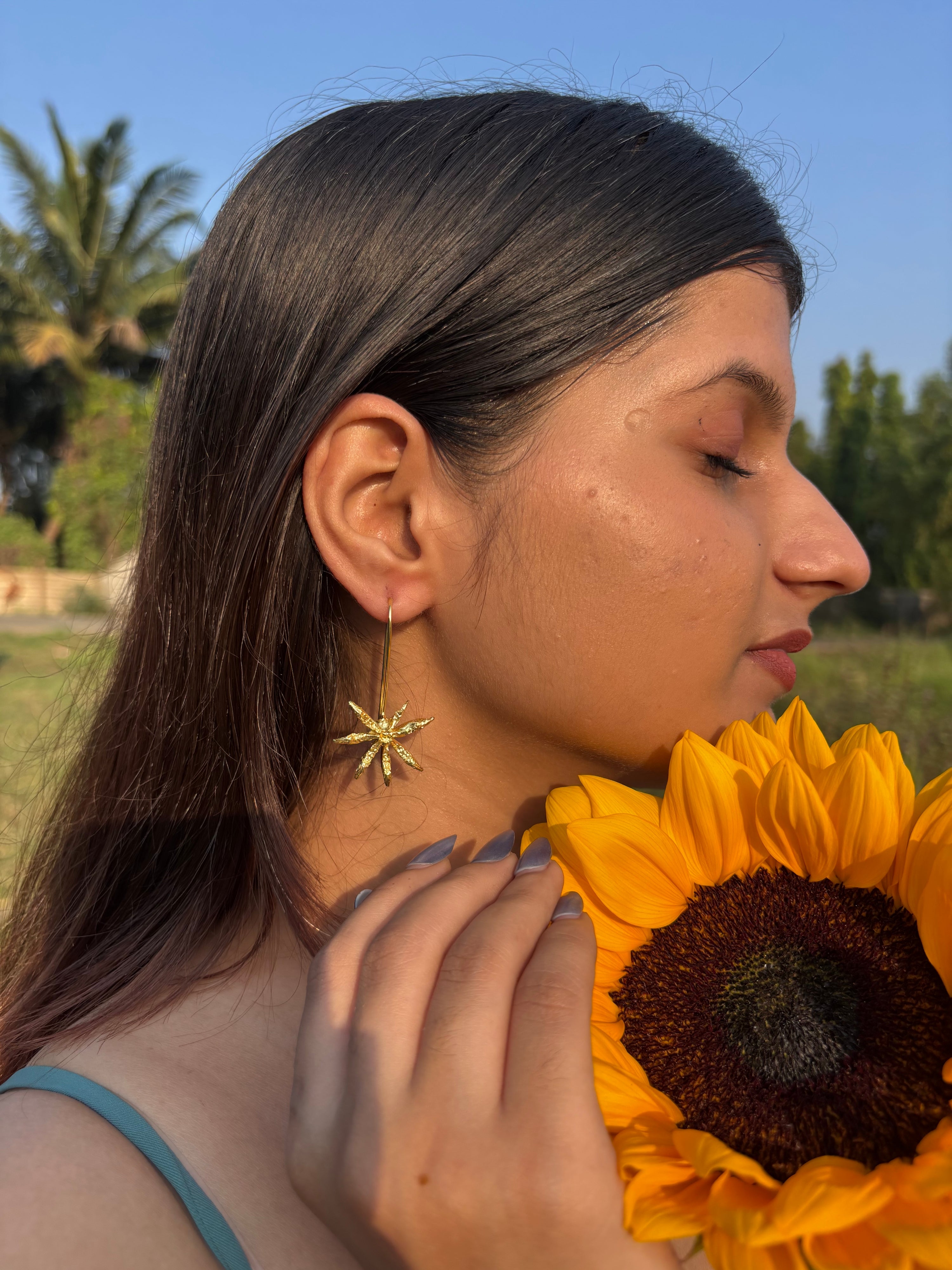 Star Anise Slider Earrings