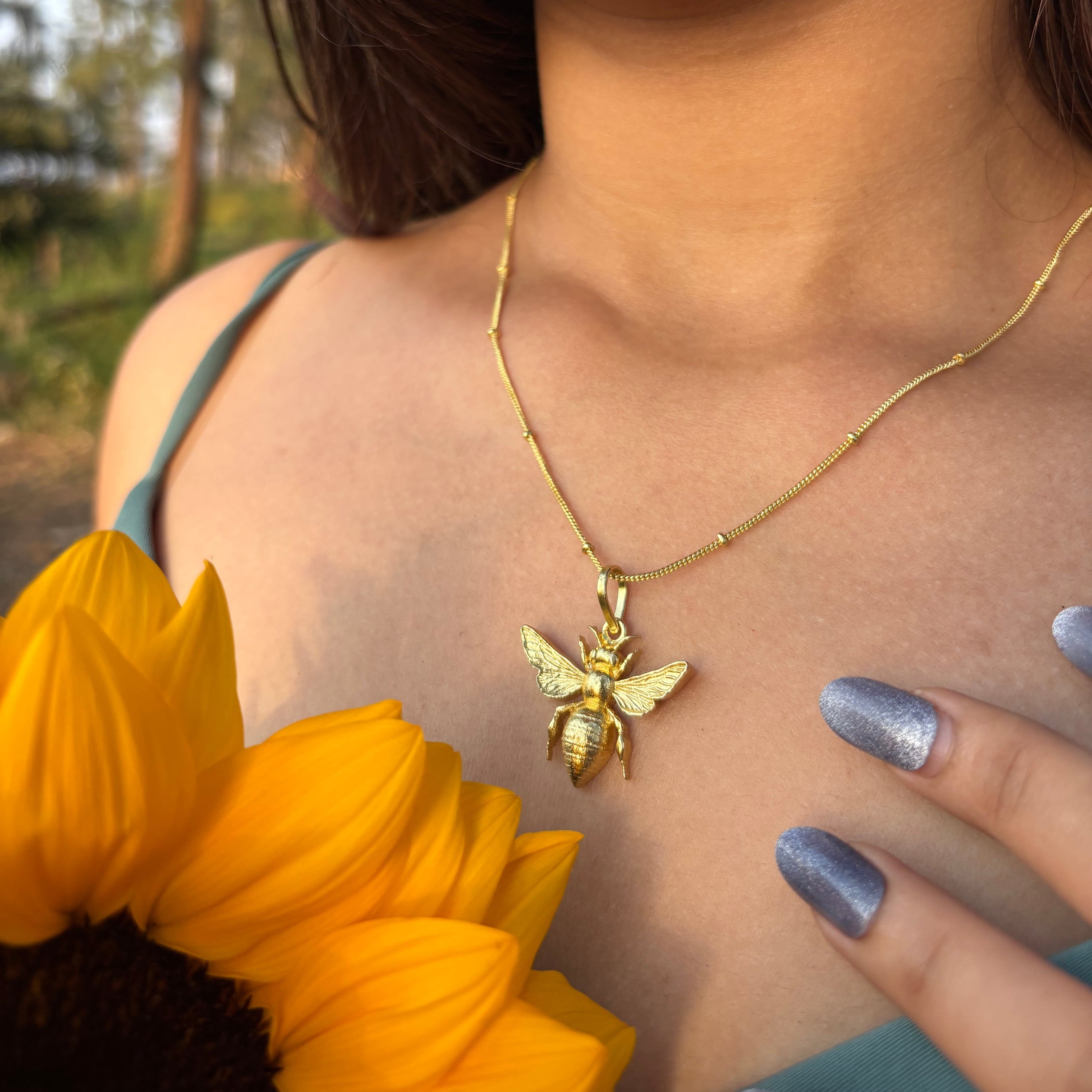 Buzzing Bee Necklace