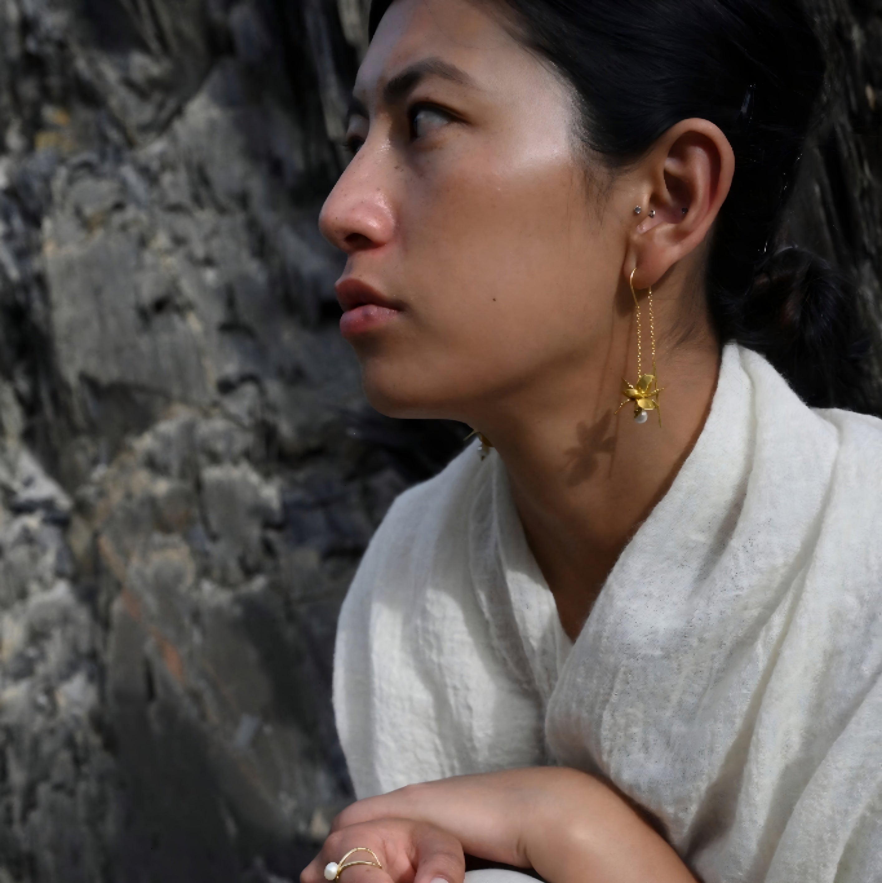 Mogra Blossom Sui Dhaga Earrings