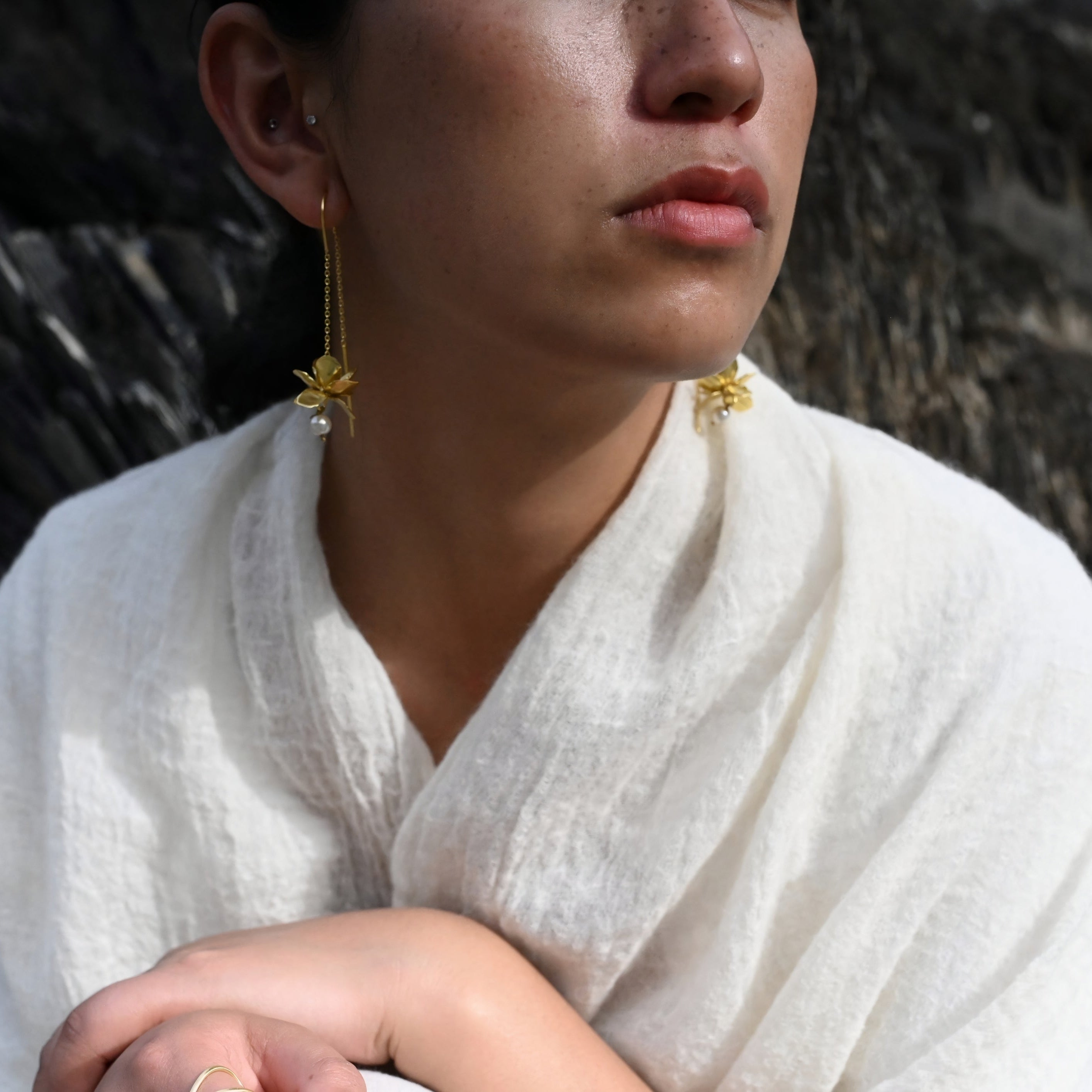 Mogra Blossom Sui Dhaga Earrings