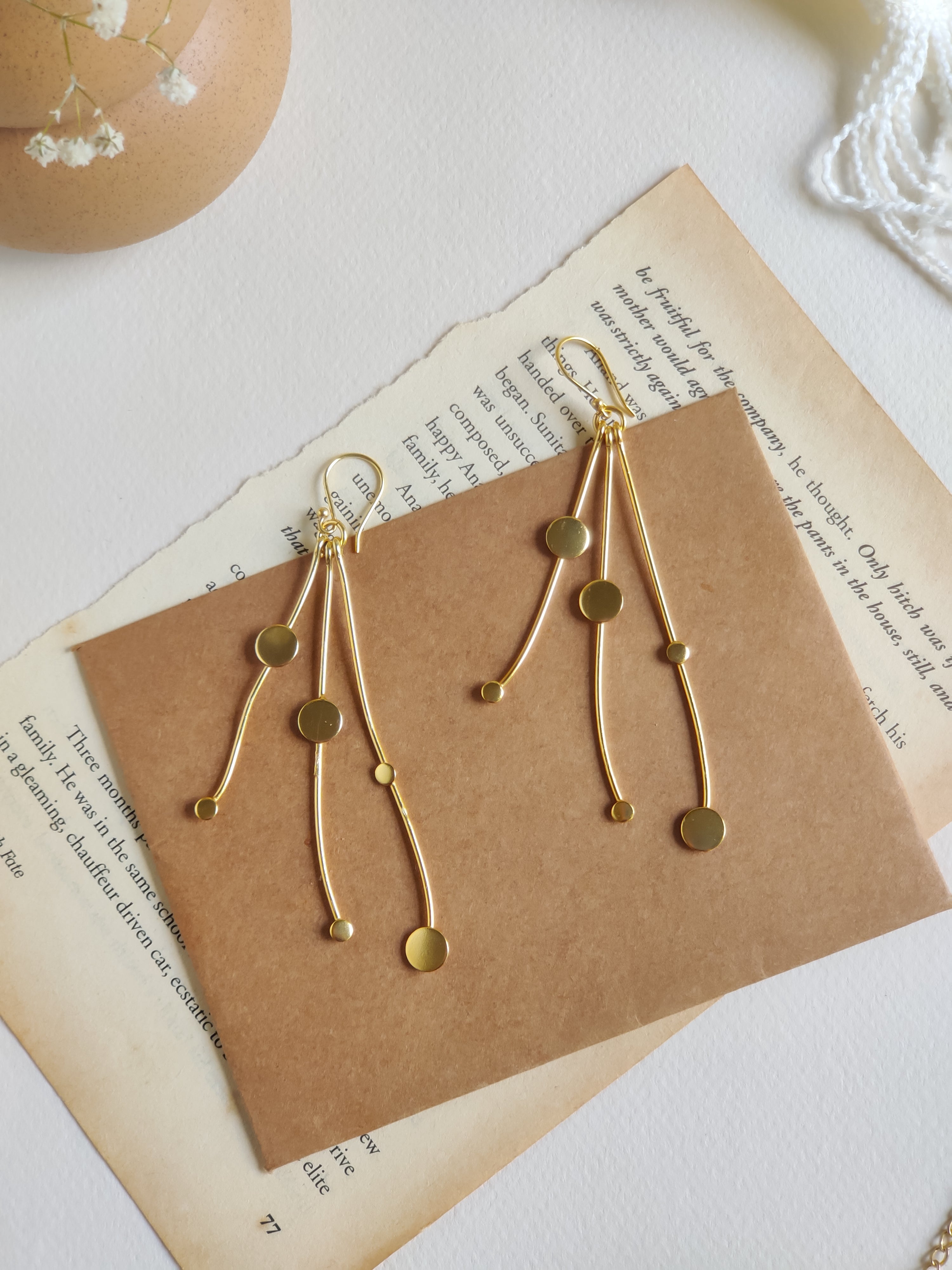 The Lazy Brunch - Whispering Raindrop Earrings