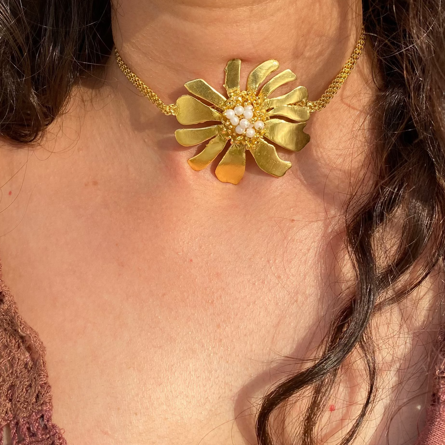 Sunehri Phool Choker