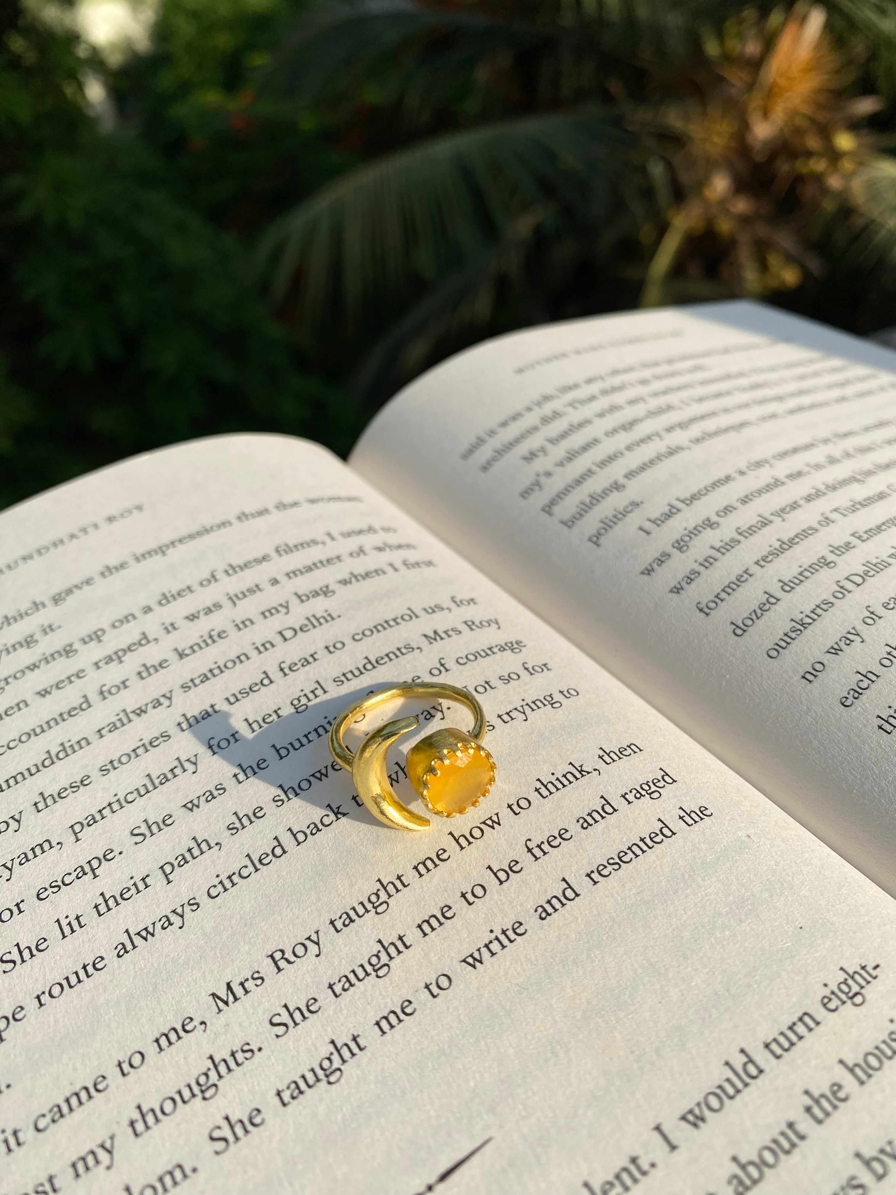 Soluna Adjustable Ring - Yellow