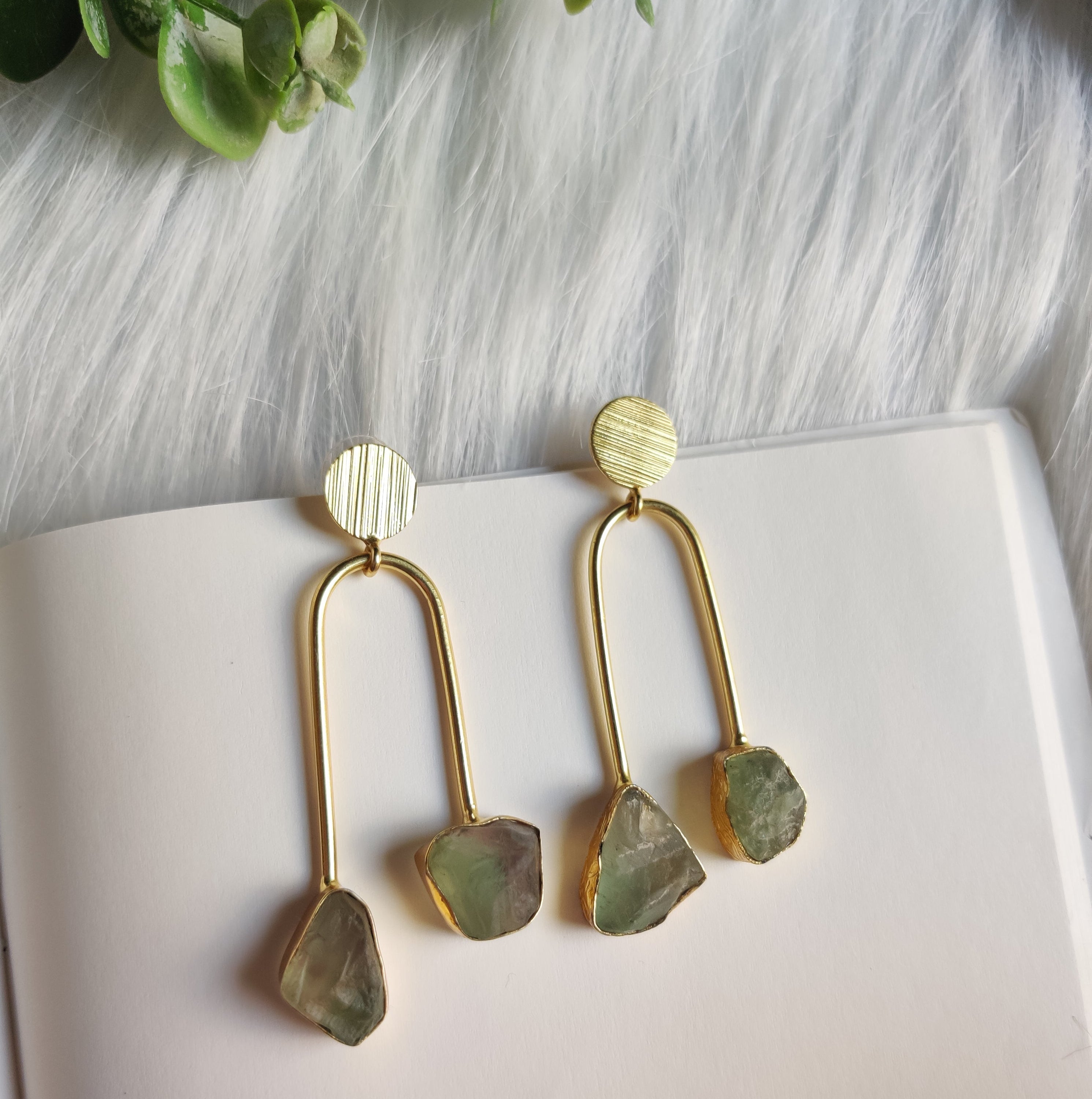 Jashn - Inverted Earrings (Emerald)