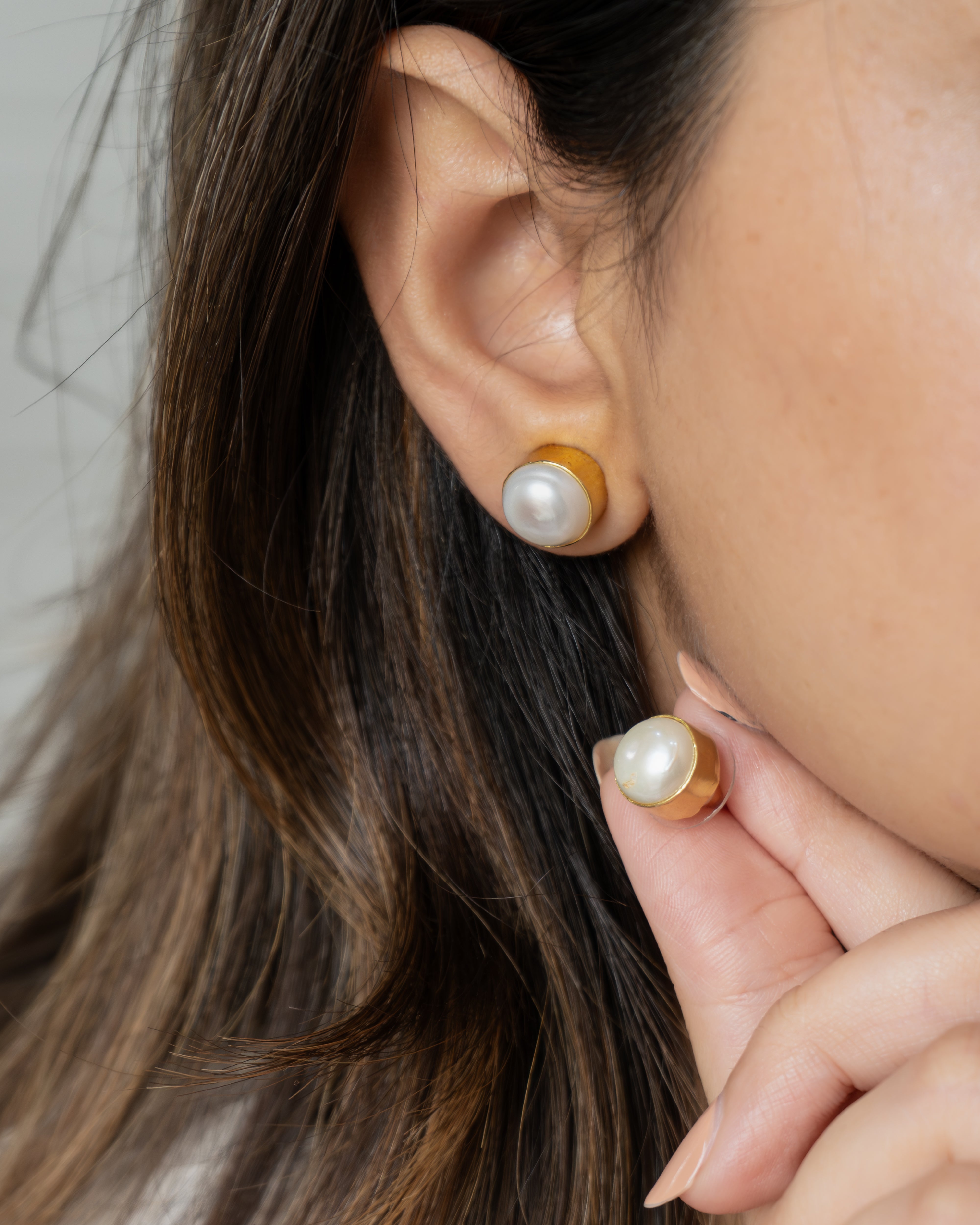 Elegant Essentials - Pearl Studs