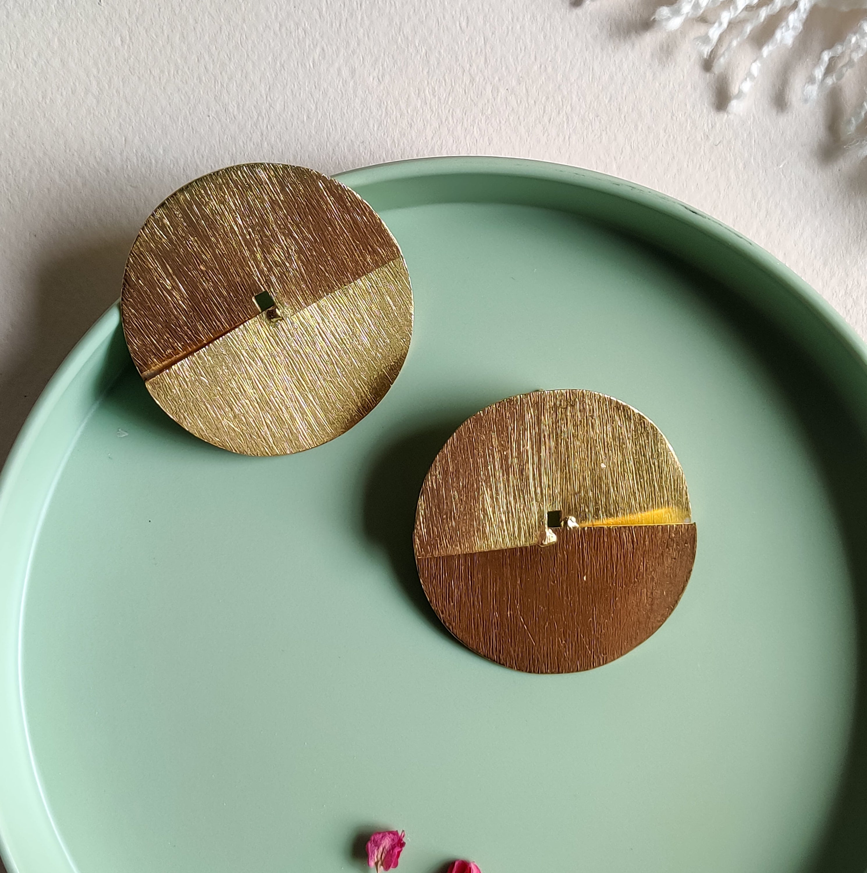 The Lazy Brunch - Tangled Twist Earrings