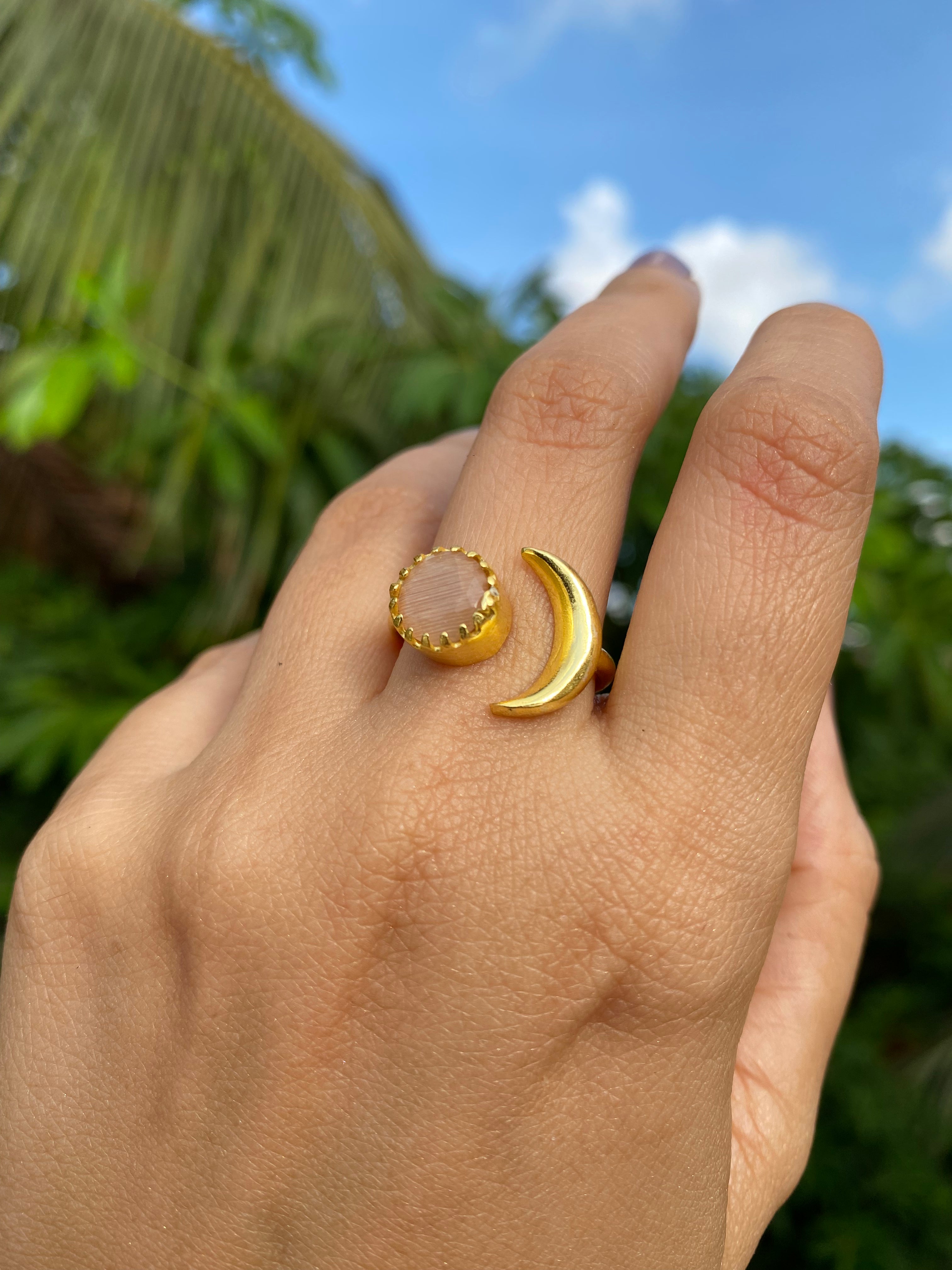 Soluna Adjustable Ring - Beige