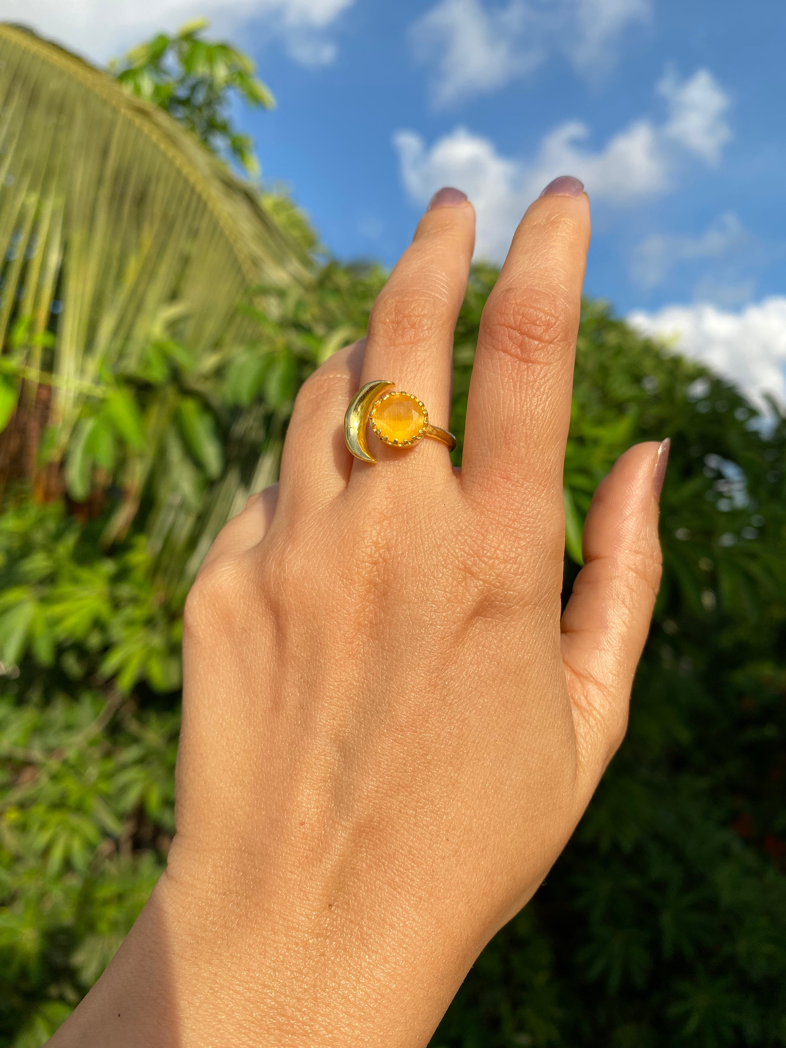 Soluna Adjustable Ring - Yellow