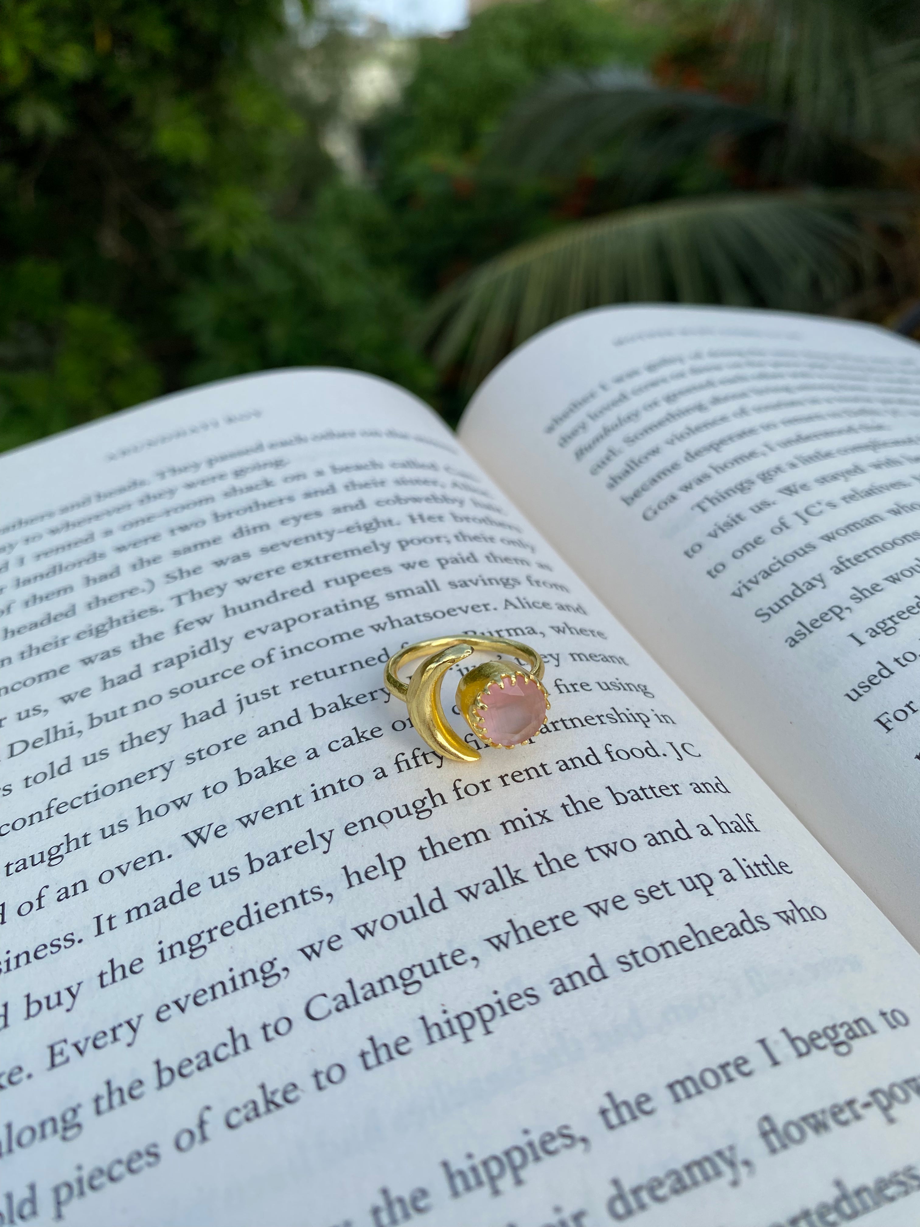 Soluna Adjustable Ring - Pink