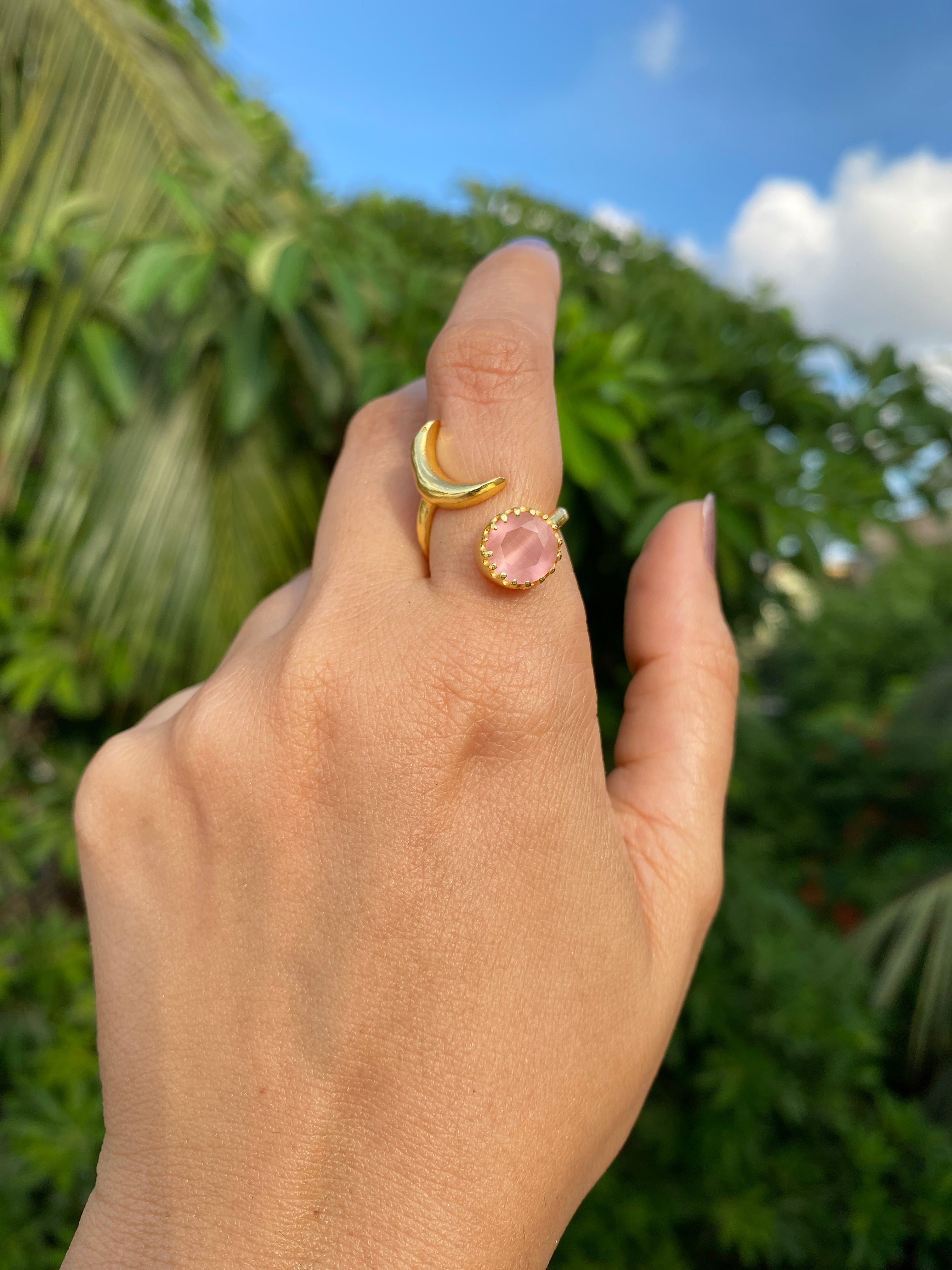 Soluna Adjustable Ring - Pink