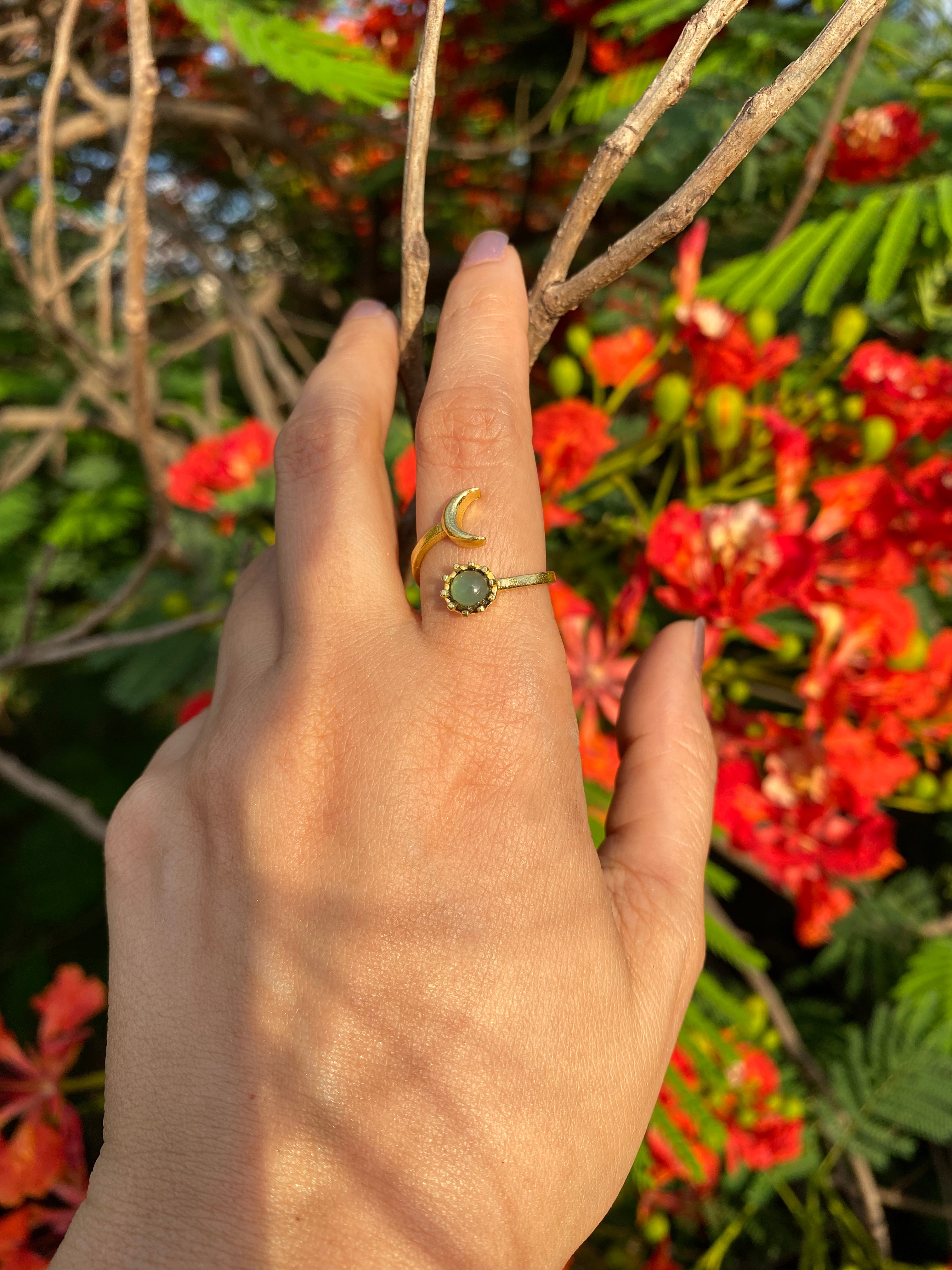 Luna Bloom Adjustable Ring - Sea Green