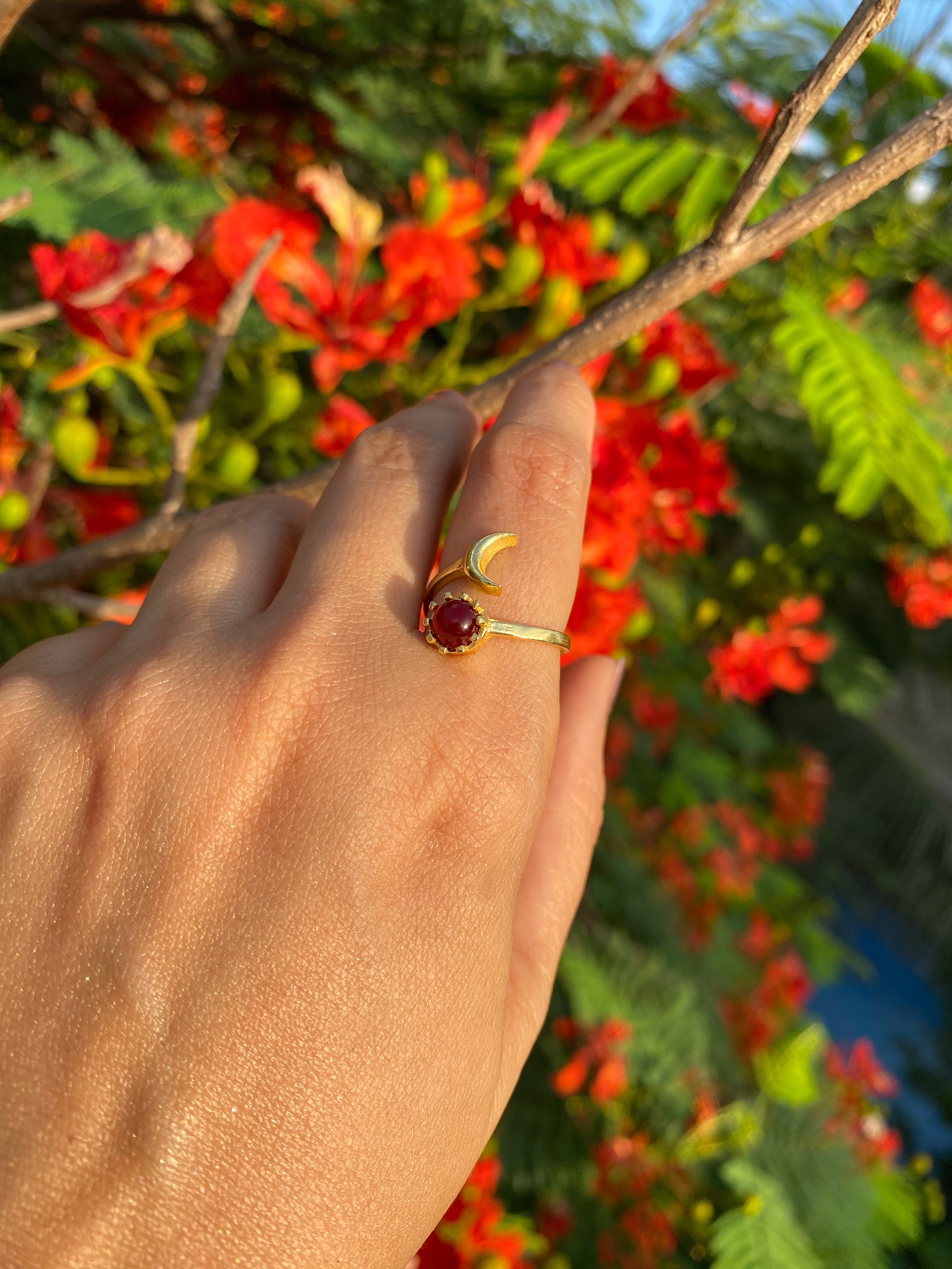 Luna Bloom Adjustable Ring - Dark Pink