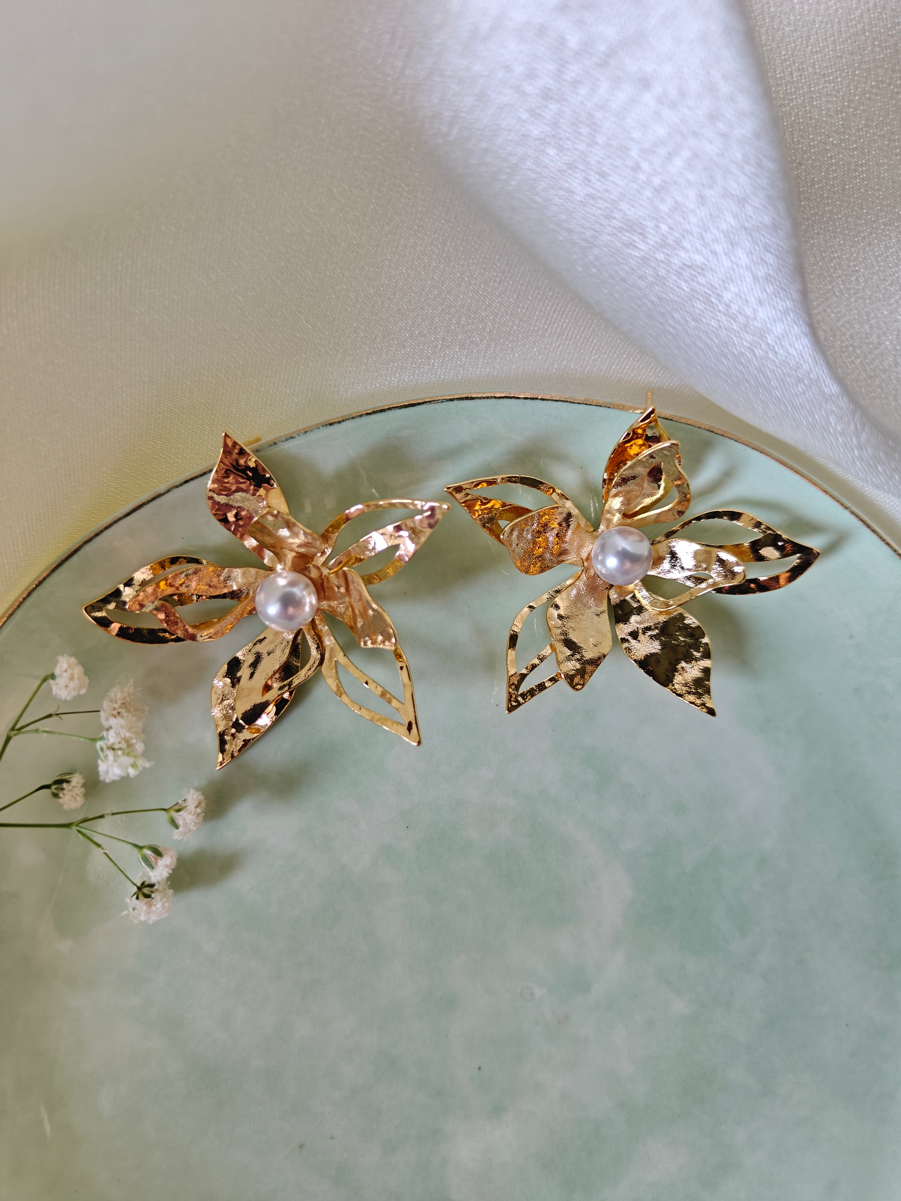Periwinkle Earrings