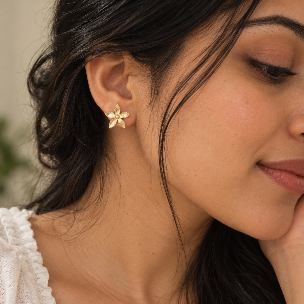 Jasmine Studs