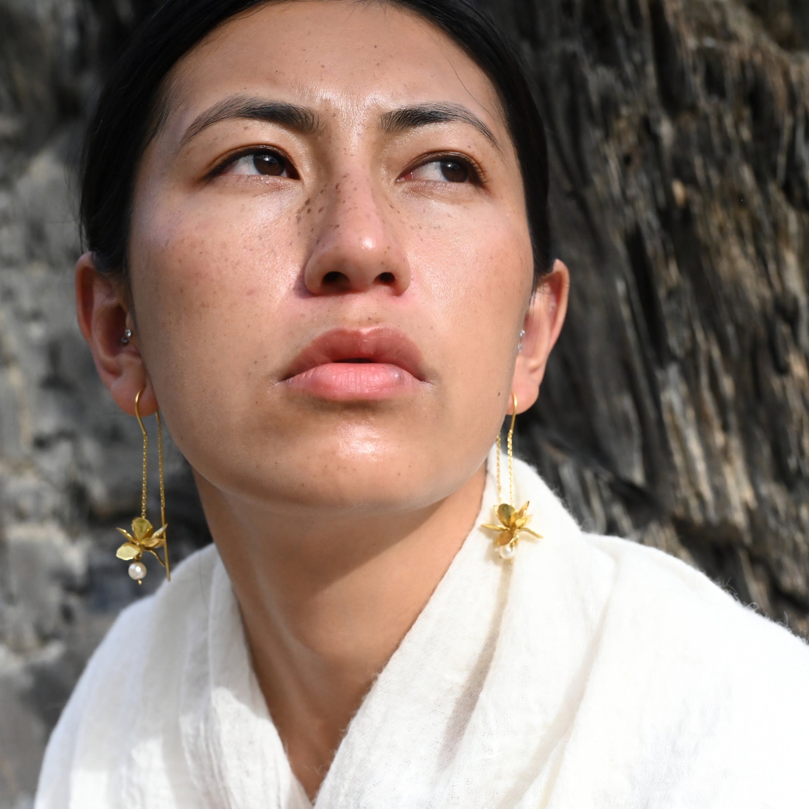 Mogra Blossom Sui Dhaga Earrings