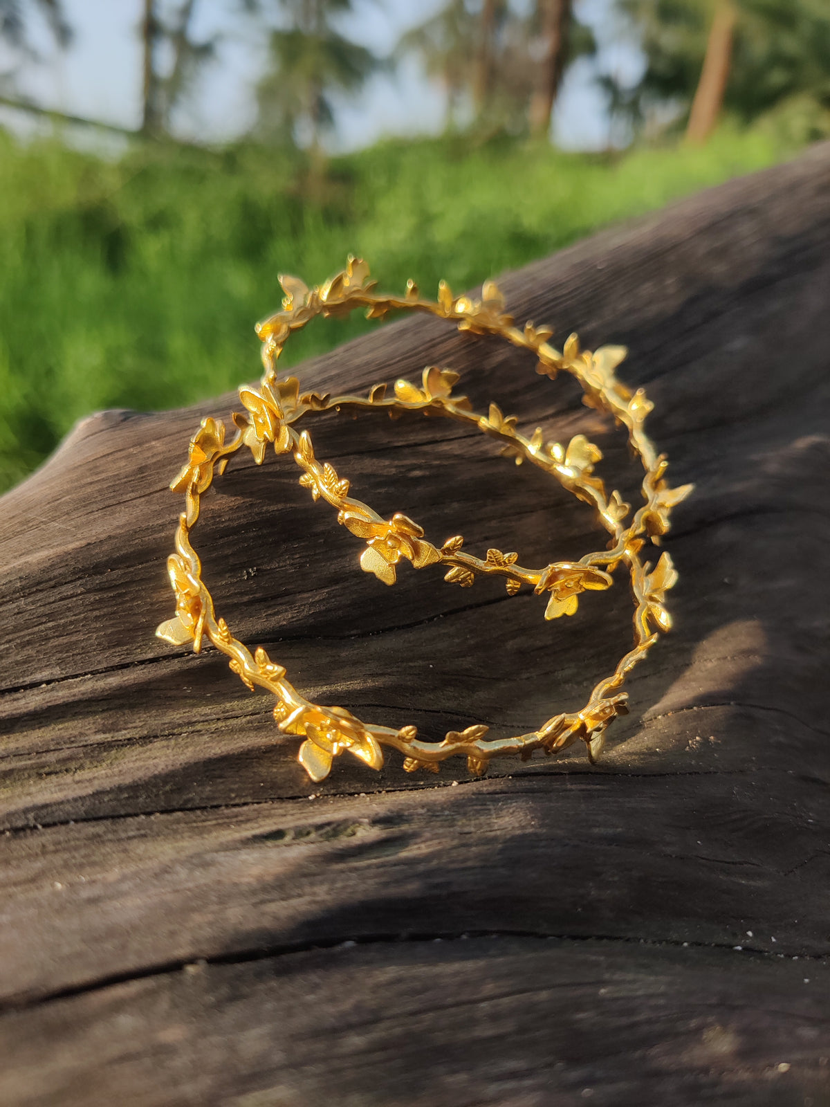 Wild Rose Bangle (Single)