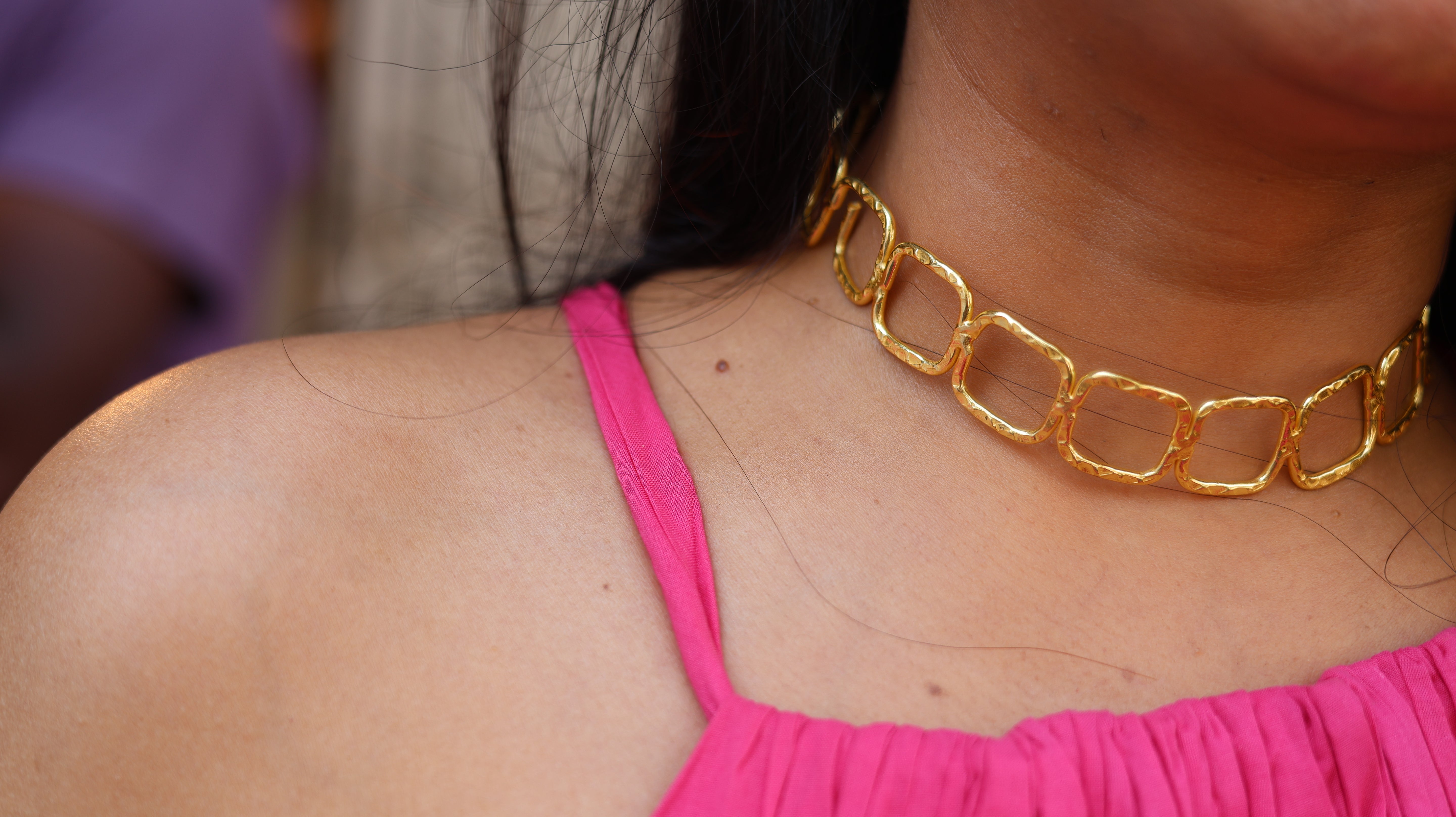 The Everyday Statement Choker